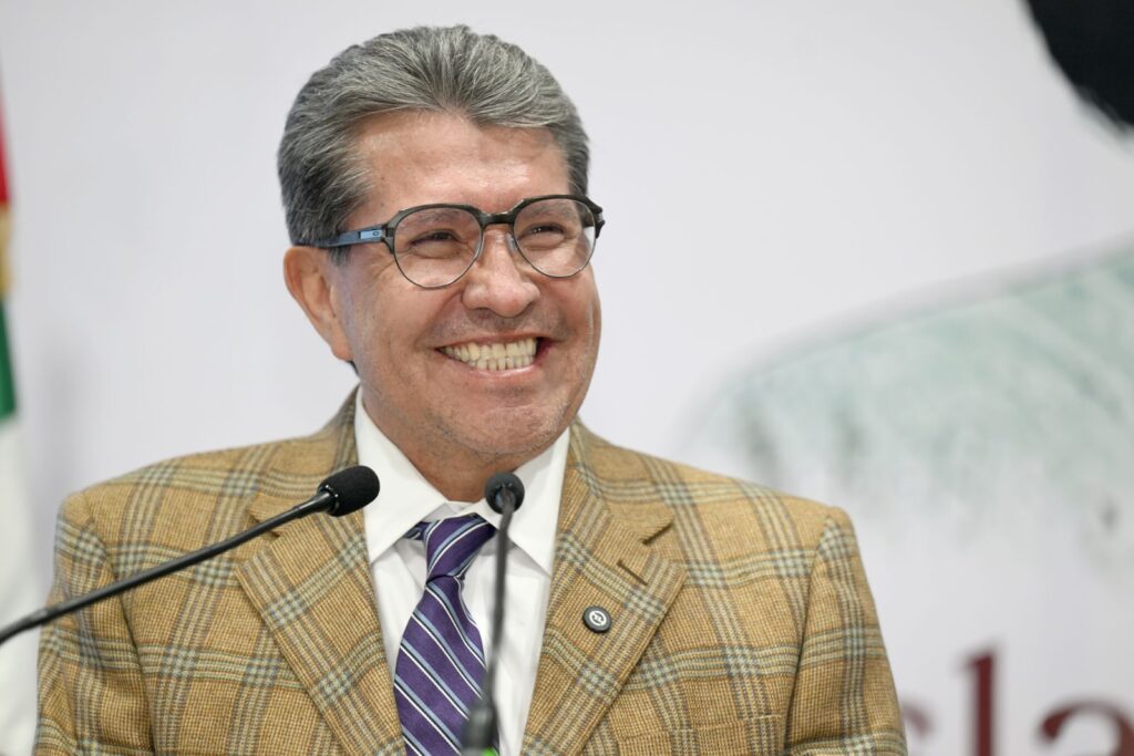 Soy garantista, dice Monreal; explica su reserva al dictamen sobre la Ley contra la Extorsión